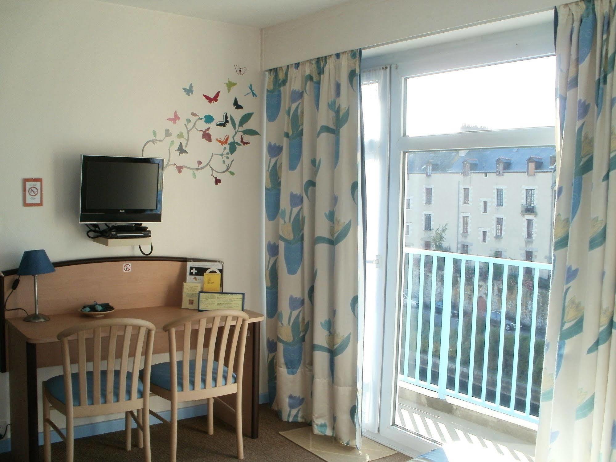 Citotel Le France เรอดง ภายนอก รูปภาพ
