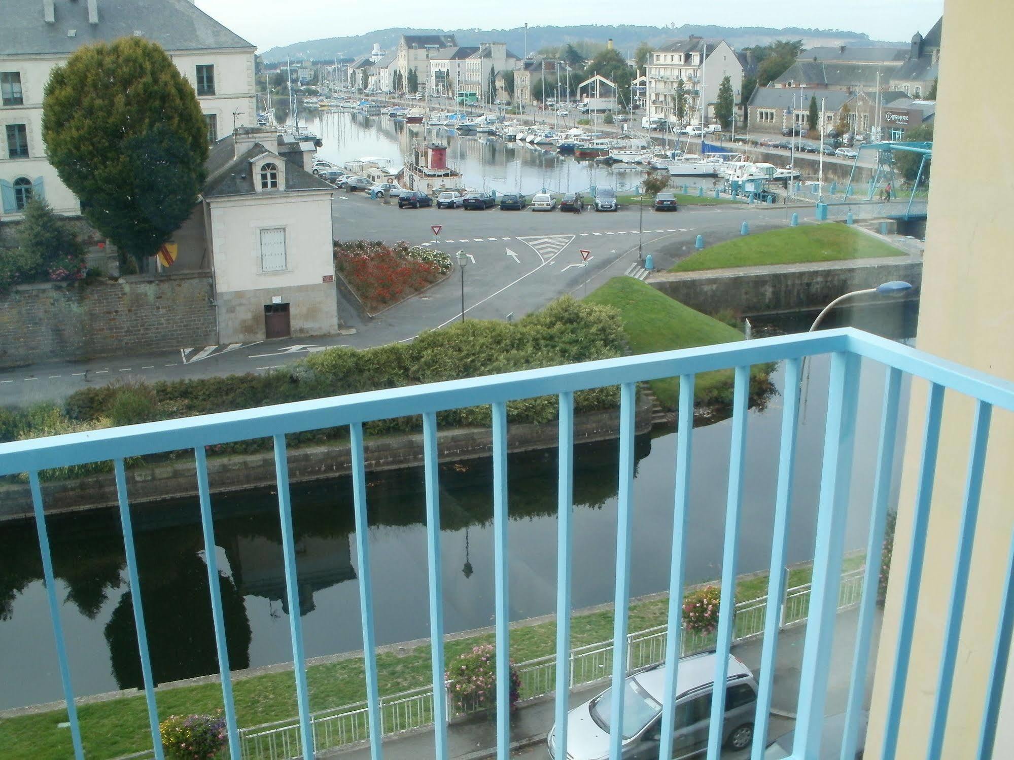 Citotel Le France เรอดง ภายนอก รูปภาพ